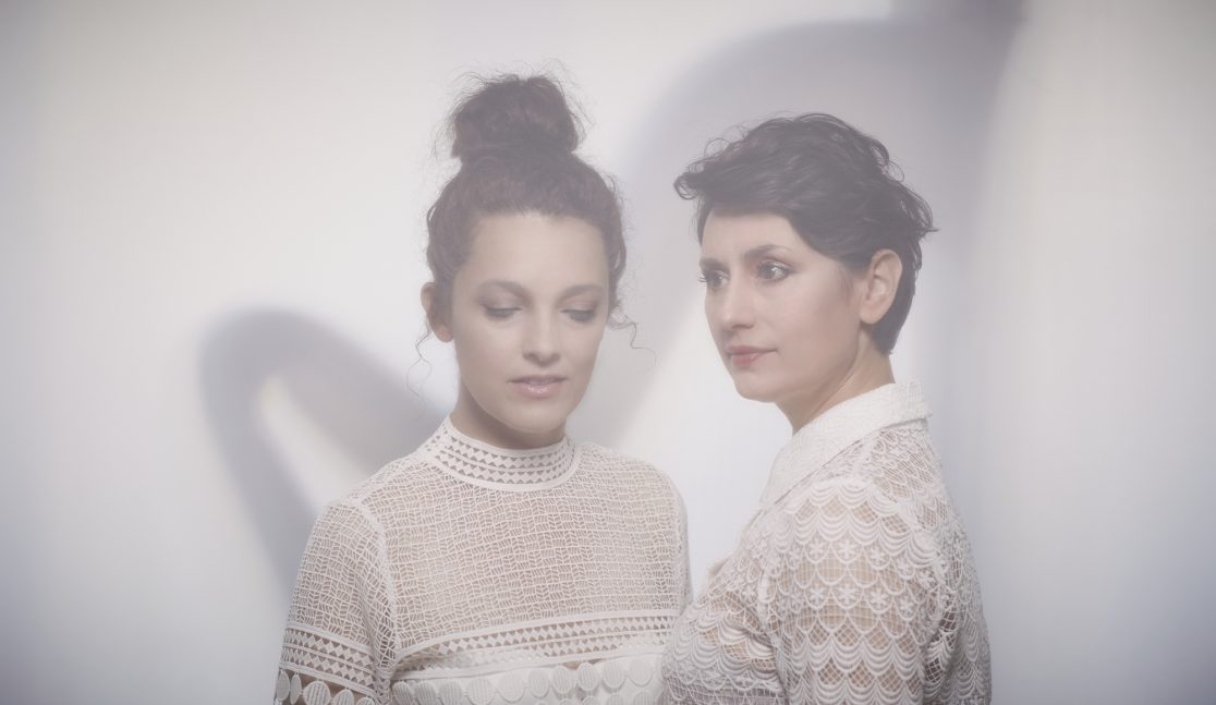 Ekaterina Levental | Eva Tebbe | samen/uit/thuis